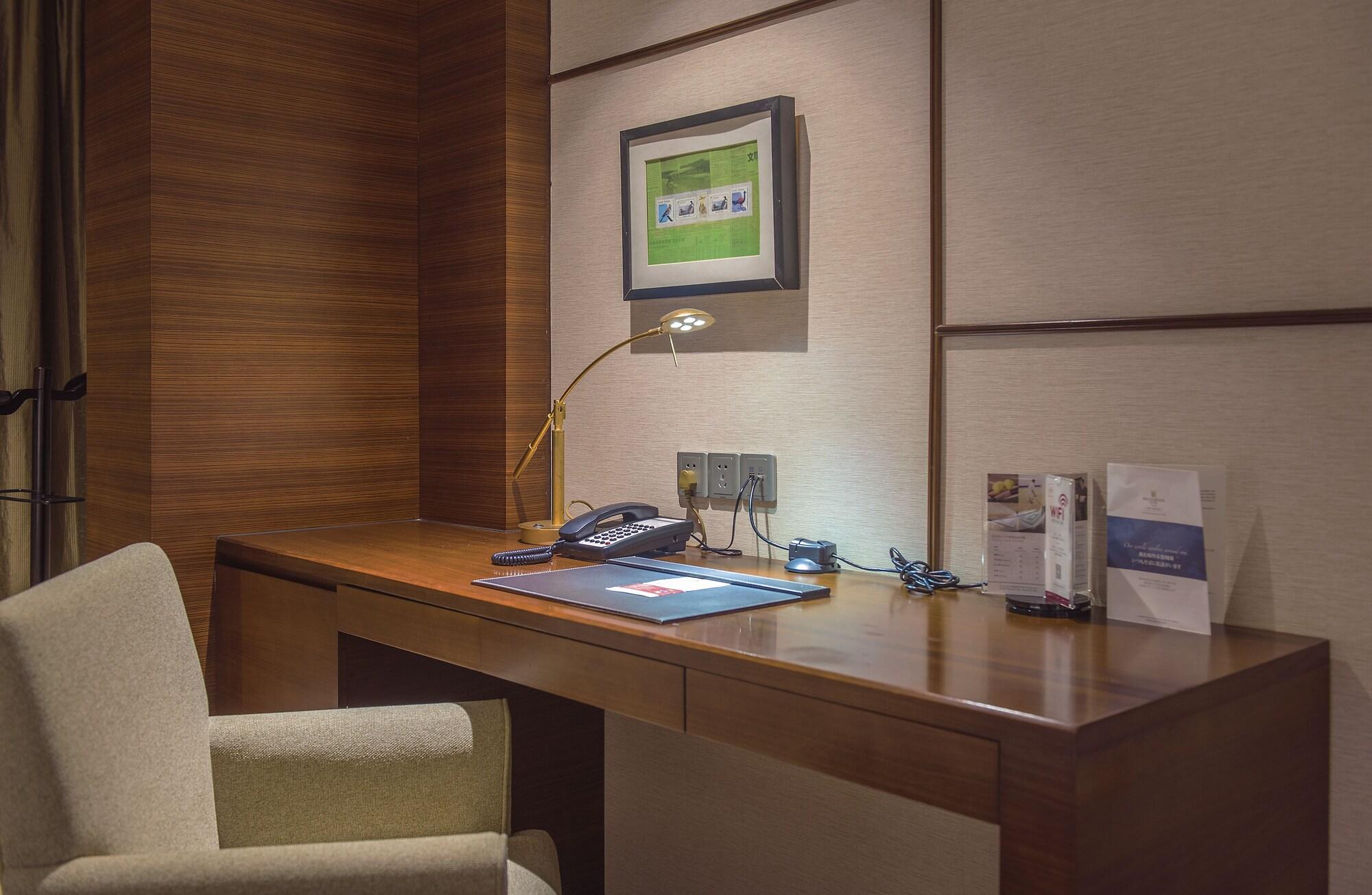 Millennium Hotel Wuxi Уси Екстериор снимка