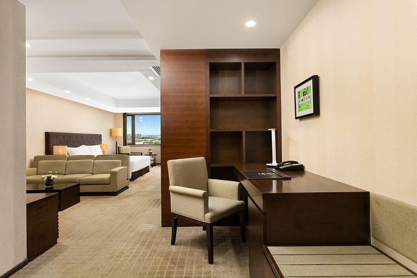 Millennium Hotel Wuxi Уси Екстериор снимка